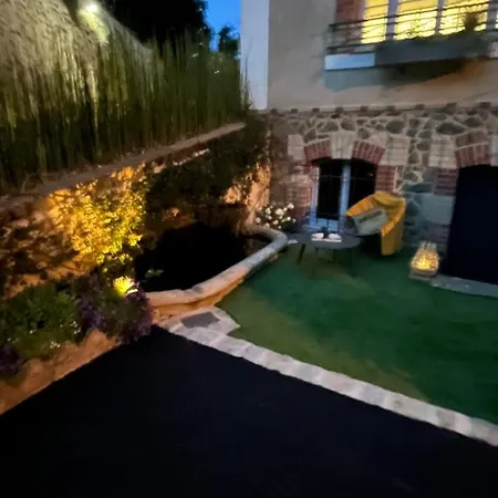 Bed & Breakfast La Demeure *